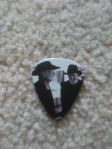 Willie Nelson & Merle Haggard Gitarren-Tour-Pick - Bild 1 von 3