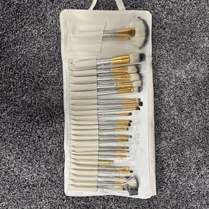 Natural Glare makeup brushes- 24 PCS NEW! - Picture 1 of 4