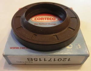Right Gearbox Driveshaft Oil Seal For Renault Clio Megane Laguna Scenic Espace - Picture 1 of 2