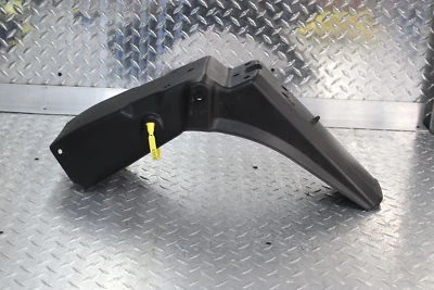 1985 SUZUKI GS550ESF PARA-LAMA TRASEIRO ELIMINADOR PLACA SUPORTE CARENAGEM  - Imagem 1 de 4