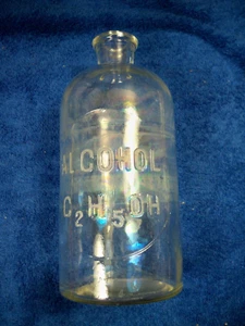 Antigua botella de vidrio ALCOHOL C2H5OH BOTICARIO hecha por T. C. Weaton - Imagen 1 de 5