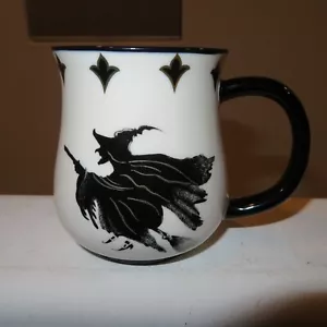 Potter’s Studio Ceramic Coffee Cup Halloween Witch Flying Broomstick NEW - Picture 1 of 7