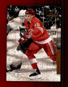 1997-98 Pinnacle Rink Collection #71 Steve Yzerman - Picture 1 of 2
