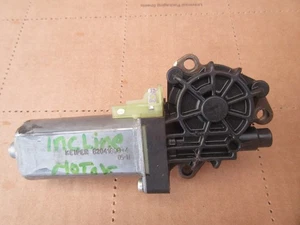 2006 MERCEDES-BENZ ML 500 Front Left Seat Motor Adjust 0390203002 - Picture 1 of 4