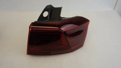 Original VW Passat B8 Variant Luce Posteriore Fanale Destra Di Carrozzeria 3G99 - Immagine 1 di 4