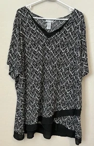 Catherines Blouse Plus  3X Black White Wrinkle Free Geometric Pattern Stretch - Picture 1 of 7