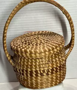 Gullah Sweetgrass Low Country Handled Basket with Lid 9" Tall READ! - Picture 1 of 23