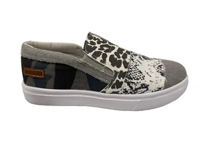 Jolimall Grey Animal Print Camo Canvas Slip-on Shoes Casual Sneakers 8 NEW NIB - Picture 1 of 9