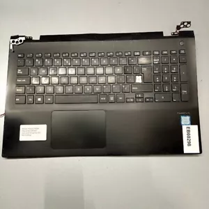 Medion Akoya P6685 - Not Working, no RAM/Storage/Battery/Screen - Picture 1 of 7