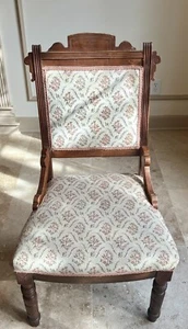 ANTIQUE Victorian EASTLAKE Parlor CHAIR W/ Casters Good To Excellent! - Picture 1 of 4