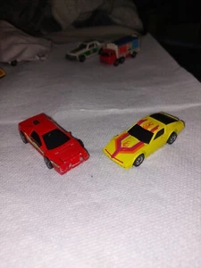 De colección Hot Wheels Crack-Ups Amarillo 1983 Nissan y Rojo 1983 Fiero Raro Par Aquí - Imagen 1 de 13