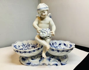Vintage Meissen Cherub Putti Double Salt  or condiment Server Blue Onion Service - Picture 1 of 22