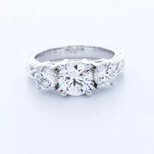 18K Gold 3-Stone Engagement Ring Vintage 2.30 CT Round Lab-Grown Diamond F VS1 - Picture 1 of 8