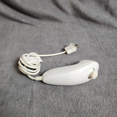 Official Wii Remote NUNCHUCK Nintendo Motion Plus  Wii  Controller RVL-004 - Image 1 of 4