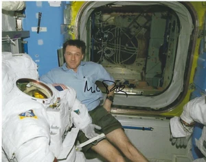 Michael Foale NASA Astronaut signierter NACHDRUCK 8,5 x 11 Foto KOSTENLOSER VERSAND - Bild 1 von 1