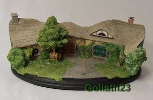 Weta Workshop The Green Dragon Inn Hobbit Hole The Hobbit / Lord Rings LOTR - Bild 1 von 8