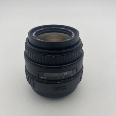 Warranty! Sigma Zoom 35-80mm f/4-5.6 DL - FREE SHIPPING - Image 1 of 4