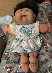 Cabbage Patch Doll Kid Brown Hair & eyes, Dimple Signed 1983 - Picture 1 of 7