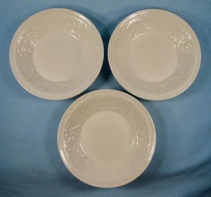 3 Patrician Plain Dessert Fruit Sauce Bowls Wedgwood Embossed Flower England (O) - Picture 1 of 6