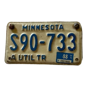 Minnesota License Plate 1988 Utility Trailer Man Cave Garage Vintage Collector - Picture 1 of 2