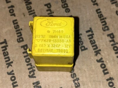 F4ZB-13350-AB Mazda Ford Mustang Explorer Ranger Turn Signal Flasher Relay - Image 1 of 3