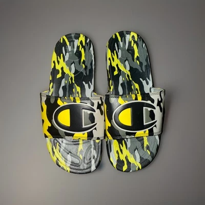 Toboganes camuflados Champion para niños talla 3 Foto 1 de 4