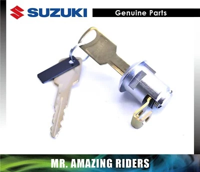 SUZUKI OEM GSXR GSXS 600 750 1000 REAR SEAT TAIL LOCK SET W/ KEYS 95700-14810 - Image 1 of 2
