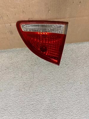 2007 to 2012 Hyundai Veracruz Right Passenger RH Inner Tail Light OEM I4189 DW - Image 1 of 4