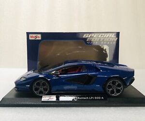 1/18 Maisto Lamborghini Countach LPI 800-4 Blue Diecast Special Edition