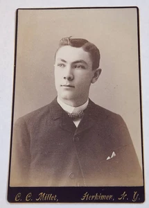 Antike Kabinettkarte Foto 1800er Hübscher Herr aus Herkimer N.Y. - Bild 1 von 3