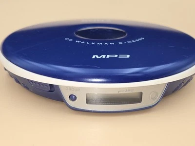 Walkman CD Sony D-NE005 MP3, azul y blanco, sin probar Foto 1 de 4