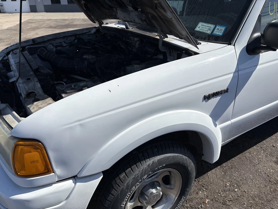 Fender FORD RANGER Left 04 05 Foto 1 de 1