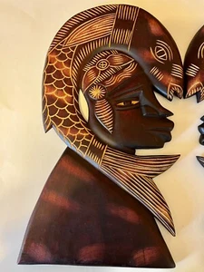 Par de máscaras africanas talladas a mano vintage - Imagen 1 de 10