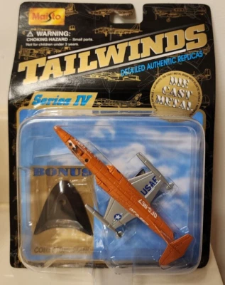 Nuevo avión sellado Maisto Tailwinds Diecast F-104 Starfighter serie IV con soporte Foto 1 de 4