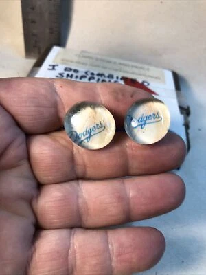 Pendientes de béisbol Dodgers, tachuelas, hombres o mujeres, gema de vidrio caboshone,  Foto 1 de 4