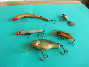 5 used lures lot #1 - Picture 1 of 7