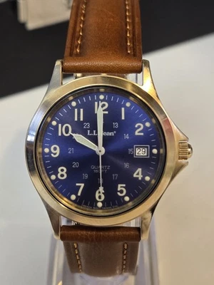 Reloj L.L.Bean 34mm Dorado Esfera Azul Pulsera De Cuero - Image 1 of 4