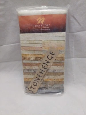 Tiras de tecido de algodão neutro leve Northcott Stonehenge 40 X 2 1/2" - Imagem 1 de 4