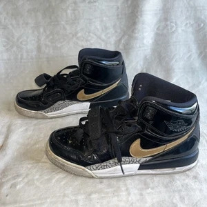 Size 7 - Jordan Legacy 312 Black Gold - Picture 1 of 24