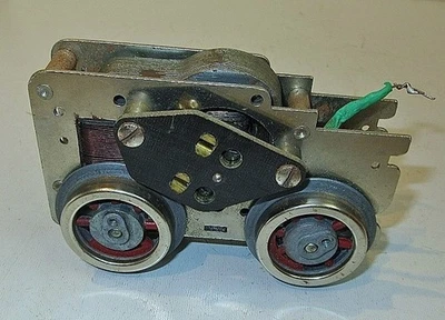 LIONEL #257/258/261/262 PRE WAR STEAMERS MOTOR ,SHARP/CLEAN & NICE - Image 1 of 4