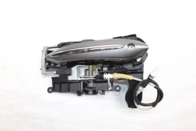 BMW 750Li F02 2012 sedán #282 manija de puerta exterior delantera izquierda con confort Foto 1 de 4