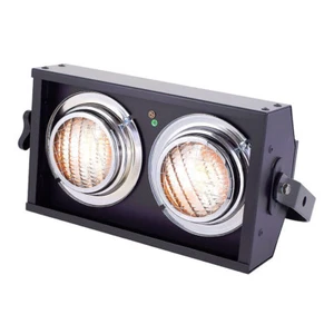Showtec Stageblinder 2 DMX 2 x 650W Blinder Stage Lighting - Picture 1 of 2