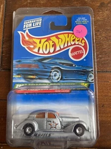 HOT WHEELS-1936 CORD 2000 TREASURE HUNT SERIES-Collector 051 - Picture 1 of 2