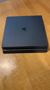 Sony PlayStation 4 Slim 500GB Gaming Console with Controller - White (Used) - Picture 1 of 13