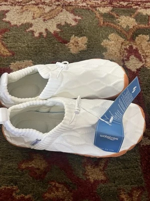  Barefoot Water Shoes, Quick-Dry, White, Size 39 - Image 1 of 4