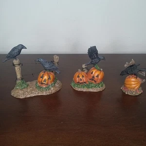 DEPT 56 Halloween Raben Dorf Zubehör - Bild 1 von 7