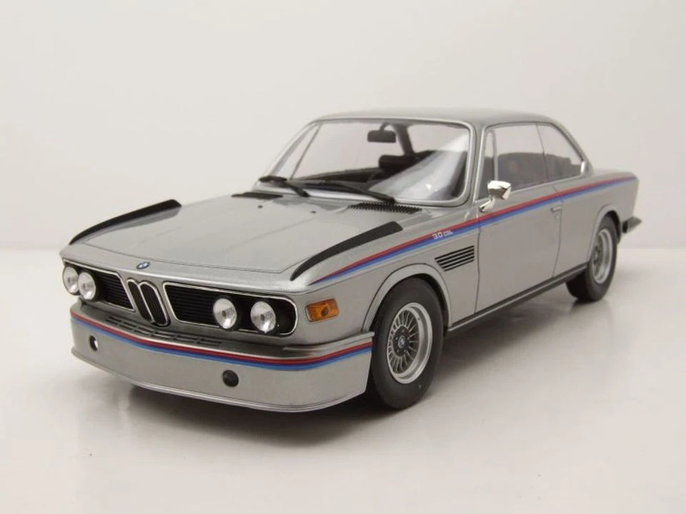 Minichamps 155028135 1/18 BMW 3.0 CSL 1973 ARGENTO Modello Auto