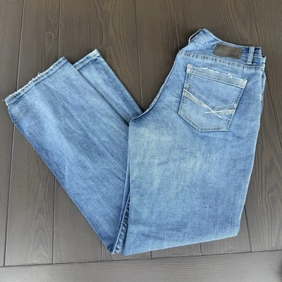 Мужские джинсы с пряжкой BKE Tyler Bootcut 36x34 средняя стирка синие премиум эластичная джинсовая ткань - Изображение 1 из 4