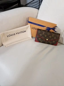 Louis Vuitton Sarah Retiro Portemonnaie Monogramm Canvas Rot M61184 - Bild 1 von 21