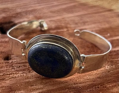 Pulseira de prata esterlina lápis-lazúli 0,925 grande oval punho articulado de pedra vintage - Imagem 1 de 4